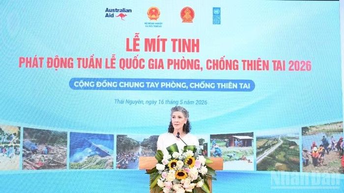 Bà Ramla Khalidi, Trưởng Đại diện thường trú UNDP tại Việt Nam nhấn mạnh, giảm nhẹ rủi ro thiên tai và thích ứng với biến đổi khí hậu không còn là lựa chọn mà đã trở thành yêu cầu thiết yếu.