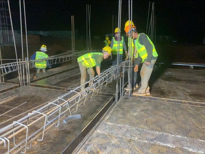  Thi công hạng mục sắt trước khi đổ bê tông 