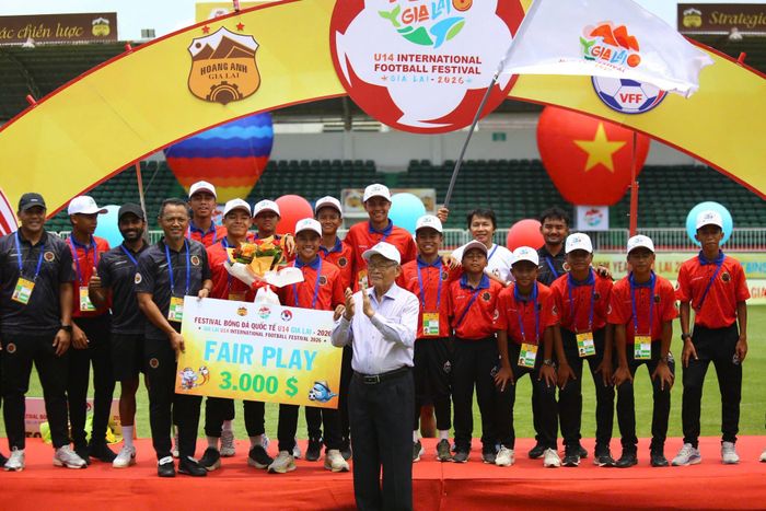 Giá trị lớn nhất của giải đấu không nằm ở chiếc cúp, mà ở việc nó tiếp tục cho thấy bóng đá trẻ Việt Nam đang đi đúng hướng khi có thêm những sân chơi chất lượng, giàu tính cọ xát và đậm tinh thần lễ hội.