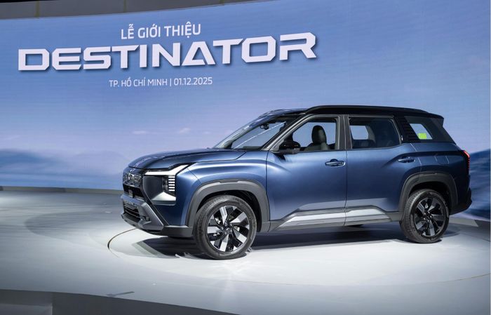 Mitsubishi Destinator giảm doanh số mạnh, tụt hạng trong tháng 4/2026.