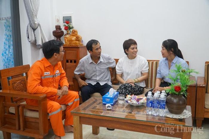 Gia đình bà Nguyễn Ý Nhi đã chuyển sử dụng nhiều thiết bị điện sang ban ngày để tối ưu hiệu quả sử dụng điện mặt trời mái nhà.