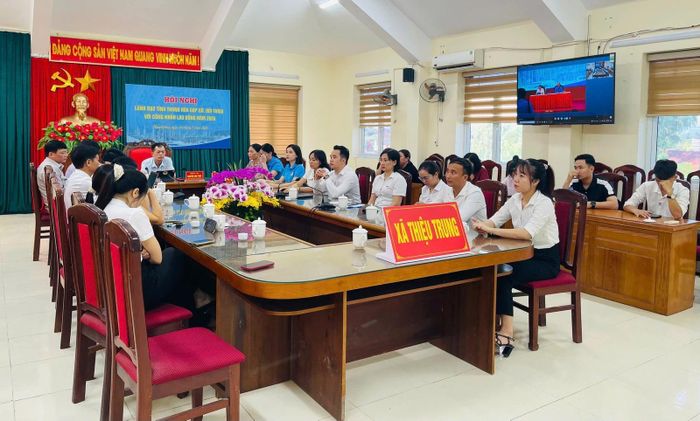Điểm cầu tại xã Thiệu Trung.