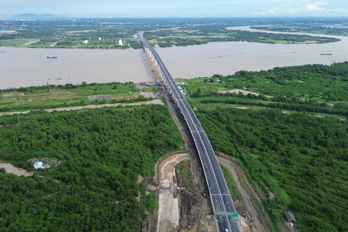 Cầu Nhơn Trạch thuộc tuyến Vành đai 3 TP. Hồ Chí Minh kết nối thành phố với Đồng Nai