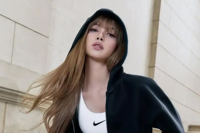 Lisa được kỳ vọng sẽ là nhân tố giúp FIFA tiếp cận thị trường Đông Nam Á (Ảnh: Lloud)