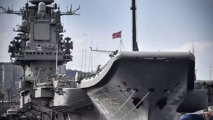 Ban đầu có thông tin cho biết tàu sân bay Đô đốc Kuznetsov dự kiến sẽ trở lại biên chế Hải quân Nga vào năm 2022, nhưng sau đó mốc thời gian bị lùi lại đến năm 2023, 2024 và 2025.