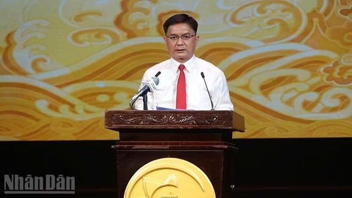 Ông Nguyễn Mạnh Cường, Phó Chủ tịch Ủy ban nhân dân Thành phố Hồ Chí Minh phát biểu chào mừng cuộc thi.