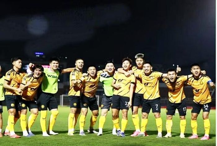 Do đó, đội bóng xứ Thanh sẽ thi đấu hết sức quyết tâm trước Công an Hà Nội với hy vọng sẽ rời sân Hàng Đẫy với 3 điểm trọn vẹn để sáng cửa trụ hạng. Ảnh; Internet.