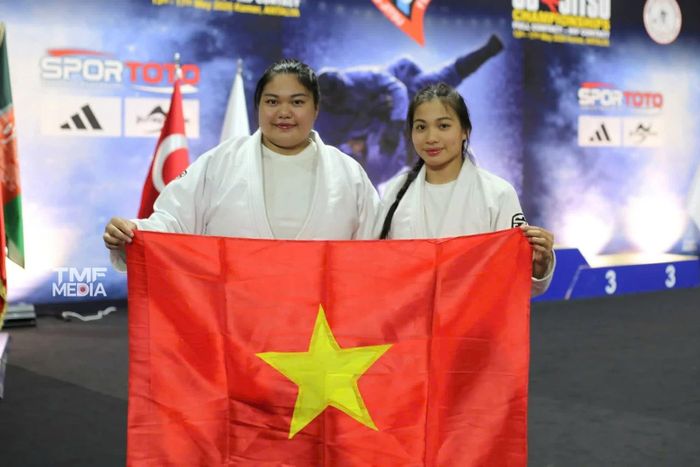 Thanh Trúc và Nguyễn Thị Lệ đều đã thi đấu thành công tại đấu trường thế giới.