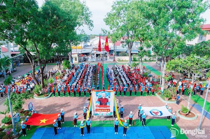 Lễ khai mạc Đại hội TDTT xã Sông Ray lần thứ I, năm 2026. Ảnh: Võ Trọng