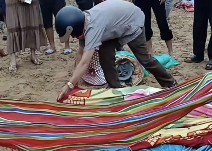 Bà X tại xã Quế Phước, Đà Nẵng bị sét đánh tử vong.