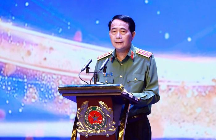 Thứ trưởng Lê Quốc Hùng phát biểu chỉ đạo tại chương trình.