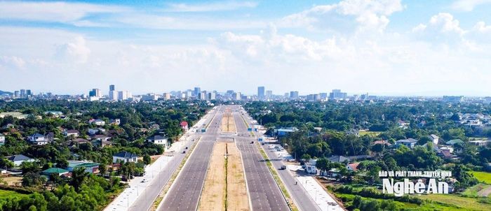 Đại lộ Vinh - Cửa Lò. Ảnh: Thành Cường