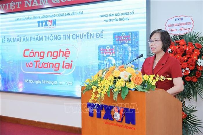 Đồng chí Vũ Việt Trang, Ủy viên Ban Thường vụ Đảng ủy các cơ quan Đảng Trung ương, Bí thư Đảng ủy, Tổng Giám đốc Thông tấn xã Việt Nam, Phó Trưởng Ban Tuyên giáo và Dân vận Trung ương phát biểu. Ảnh: Lê Đông/TTXVN