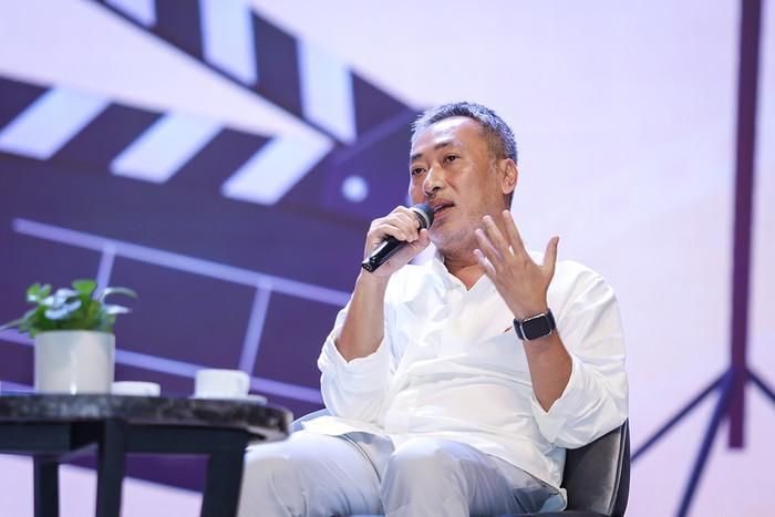 Chia sẻ của đạo diễn Nguyễn Quang Dũng nhanh chóng nhận được nhiều sự quan tâm bởi AI đang trở thành chủ đề gây tranh luận trong lĩnh vực nghệ thuật.