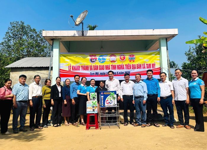 Chương trình “Xóa nhà tạm, nhà dột nát” giúp nhiều hộ khó khăn ở xã Tam Mỹ có được mái ấm. Ảnh: ĐÔNG YÊN