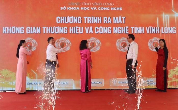 Sở Khoa học và Công nghệ ra mắt Không gian Thương hiệu và Công nghệ tỉnh Vĩnh Long.