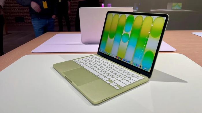 MacBook Neo là một trong những sản phẩm bán chạy nhất của Apple hiện tại. Ảnh: Cnet