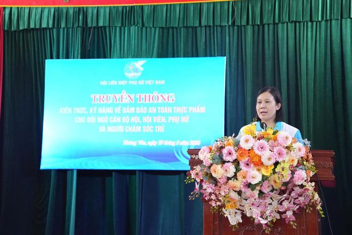 Bà Nguyễn Thị Thanh Thúy, Ủy viên BCH Trung ương Hội, Phó Trưởng Ban Công tác Phụ nữ, Hội LHPN Việt Nam, phát biểu khai mạc chương trình