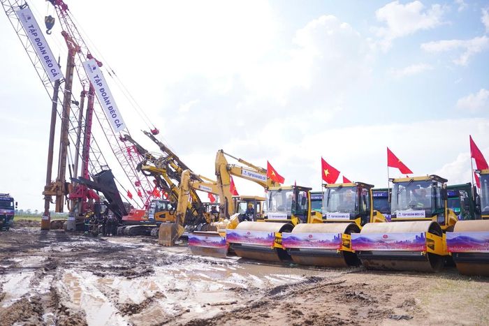 Máy móc, thiết bị được huy động để thực hiện dự án