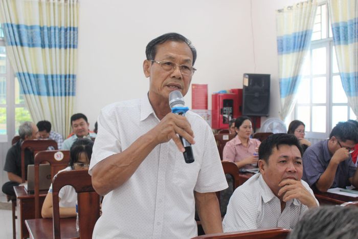 Cử tri Trần Trung Kiên, khu phố Xuân Hòa nêu những kiến nghị