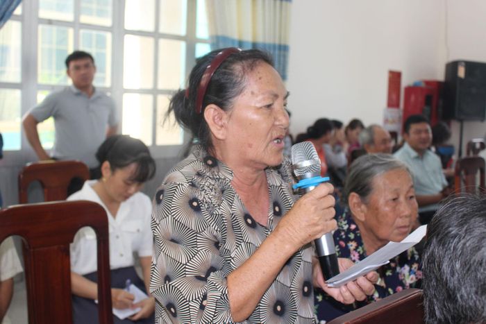Cử tri Phạm Thị Hồng Liễu, khu phố Xuân Phú kiến nghị