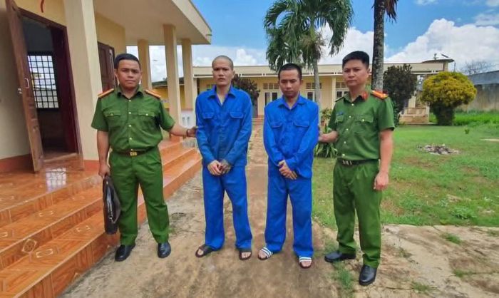 Phòng CSHS Công an Đắk Lắk bắt giữ hai đối tượng lừa đảo bán người sang Campuchia với thủ đoạn "Việc nhẹ lương cao".