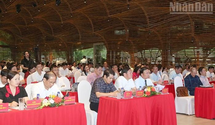  Các đại biểu dự hội nghị công bố kết quả “Chỉ số năng lực cạnh tranh cấp sở, ban, ngành và địa phương tỉnh Sơn La năm 2025”. 