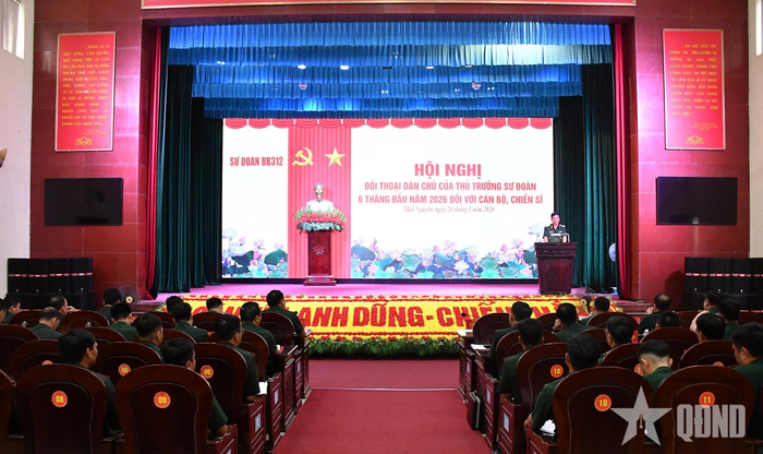 Quang cảnh hội nghị. 