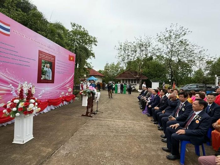 Triển lãm được tổ chức tại Nakhon Phanom – một trong những “địa chỉ đỏ” trong hành trình hoạt động cách mạng của Bác Hồ tại Thái Lan. (Ảnh: PV/Vietnam+)