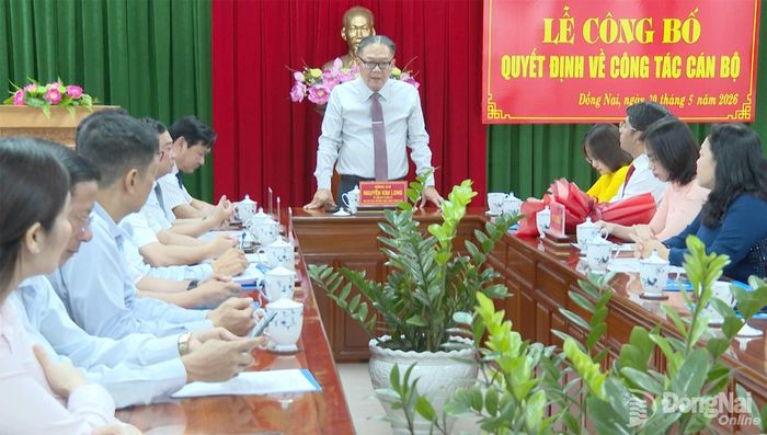 Ủy viên Ban Thường vụ Thành ủy, Phó Chủ tịch Thường trực UBND thành phố Đồng Nai Nguyễn Kim Long phát biểu tại buổi lễ. Ảnh: Văn Đoàn