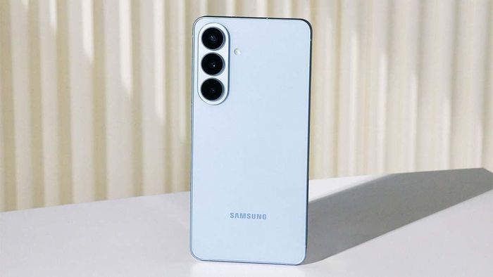 Galaxy S26 FE sẽ có giá bán hấp dẫn hơn Galaxy S26