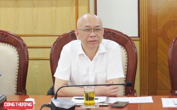 Phó Cục trưởng Cục Xuất nhập khẩu Trần Thanh Hải: Chiến lược phát triển dịch vụ logistics Việt Nam giao các bộ, ngành, các địa phương có kế hoạch để triển khai của từng đơn vị, ngành, địa phương, tuy nhiên để triển khai thực tế cần có sự phối hợp giữa các bên liên quan. 