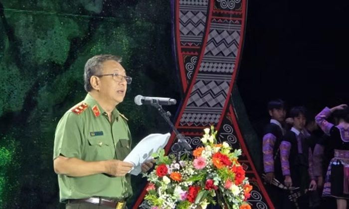 Trung tướng Đỗ Triệu Phong, Cục trưởng Cục Truyền thông CAND, Trưởng Ban Tổ chức chương trình.