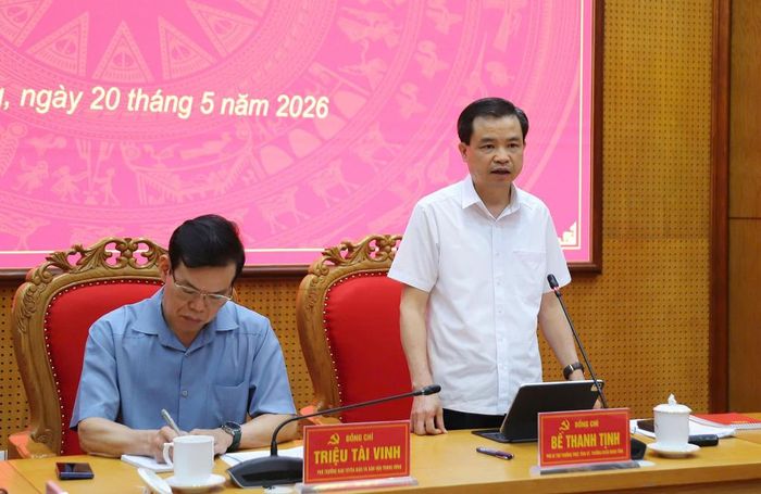 Phó Bí thư Thường trực Tỉnh ủy Bế Thanh Tịnh phát biểu tại buổi làm việc.