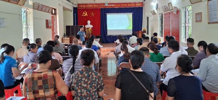 Các đại biểu tham dự hội nghị.