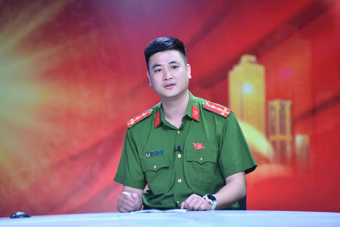 Đại úy Đỗ Anh Tân, Tổ trưởng Y11 – Tổ công tác 141. Ảnh: Phan Anh