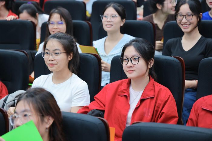Thị trường lao động hiện có nhu cầu rất lớn đối với nhóm ngành STEM. Ảnh: HANU