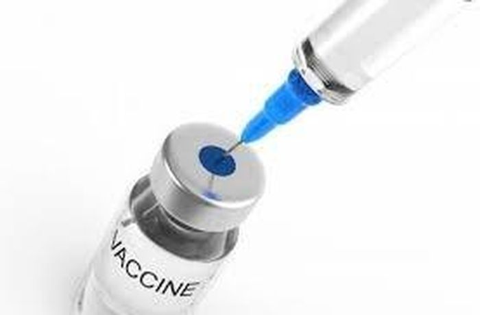 Thông tư 13 hướng dẫn việc tạm dừng sử dụng lô vắc xin, sinh phẩm...