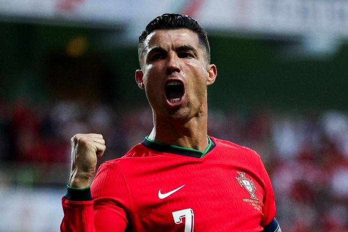 Ronaldo giữ sự kỷ luật với cơ thể ở mức tối đa. Ảnh: Reuters.