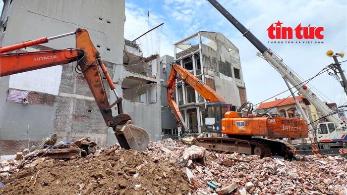 Với sự vào cuộc đồng bộ của cả hệ thống chính trị và sự đồng thuận của người dân, dự án cầu Tứ Liên dự kiến hoàn thành, đưa vào khai thác trong quý II/2027.