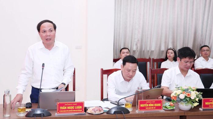 Giám đốc Sở Khoa học và Công nghệ báo cáo tình hình thực hiện nhiệm vụ năm 2025 và 5 tháng năm 2026.