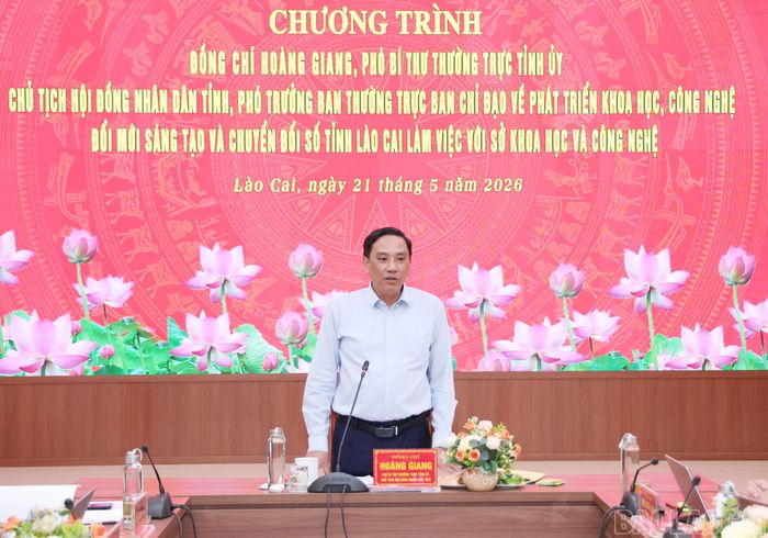 Phó Bí thư Thường trực Tỉnh ủy, Chủ tịch HĐND tỉnh Hoàng Giang yêu cầu Sở Khoa học và Công nghệ phải trở thành đơn vị dẫn dắt phát triển khoa học công nghệ, chuyển đổi số, thúc đẩy đổi mới sáng tạo.