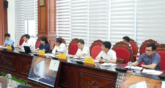 Đại biểu tham dự buổi làm việc - Ảnh: Q.V