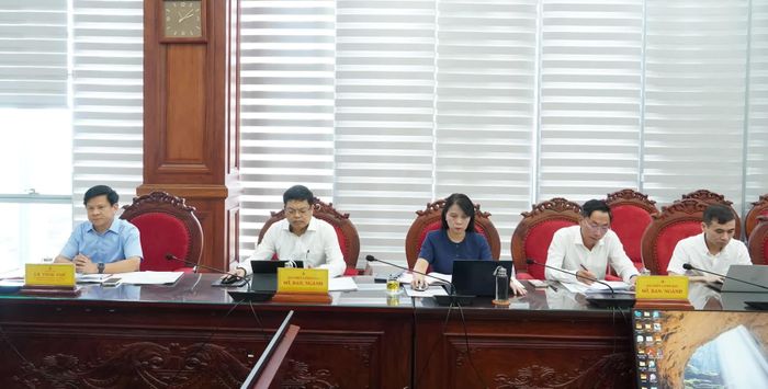 Đại biểu tham dự buổi làm việc - Ảnh: Q.V