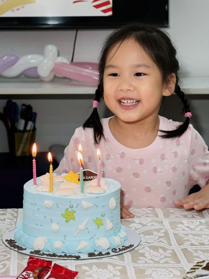 Được biết, con gái Bảo Thanh chào đời ngày 10/5/2021 tại Hà Nội. Bé được gia đình gọi bằng tên thân mật là Nu hoặc NaNu. Sự xuất hiện của cô bé đánh dấu một cột mốc đặc biệt trong cuộc sống của nữ diễn viên sau nhiều năm tập trung cho nghệ thuật và chăm sóc gia đình. Trước đó, Bảo Thanh và chồng đã có một con trai đầu lòng tên Đức Bảo, sinh năm 2011.