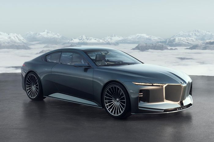 Tại Concorso d’Eleganza Villa d’Este 2026 - nơi quy tụ của giới thượng lưu toàn cầu, BMW tiếp tục giới thiệu một mẫu xe ý tưởng độc đáo khác - chiếc Vision BMW Alpina.
