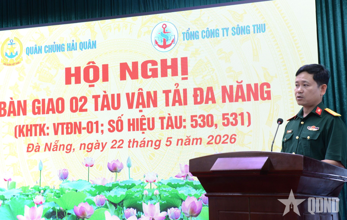  Đại tá Đinh Trường Sơn, Tổng giám đốc Tổng công ty Sông Thu phát biểu. 