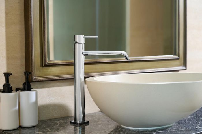 Vòi chậu Grohe Allure - sự giao thoa hoàn hảo giữa đường cong mềm mại và hình khối sắc sảo.
