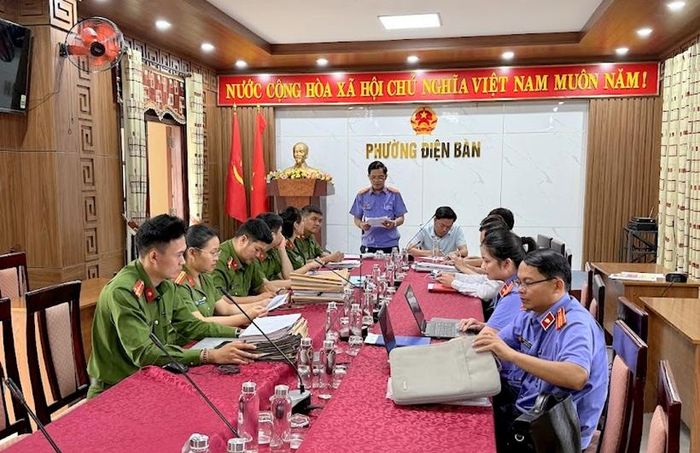  VKSND khu vực 10 kiểm tra công tác thi hành án hình sự tại phường Điện Bàn.