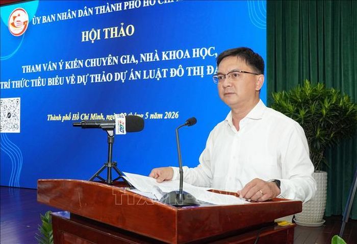 Phó Chủ tịch UBND Thành phố Hồ Chí Minh Nguyễn Mạnh Cường phát biểu tại hội thảo. Ảnh: Trung Tuyến/TTXVN